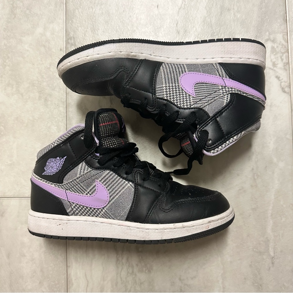 Houndstooth Jordan